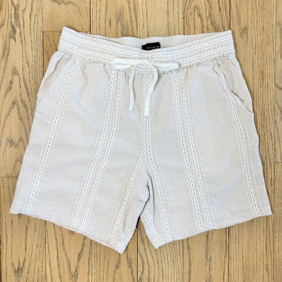 Cotton On Other - Cotton On Natural Vertical Weave Pull On Shorts Size Small